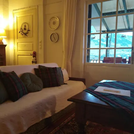 Aphrodite's Coast Retreat House! Galaxidi