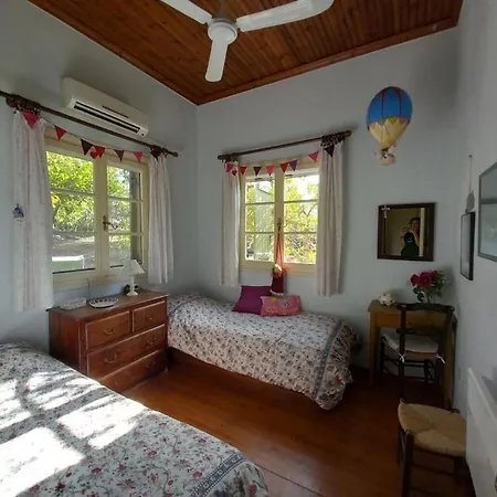 Aphrodite's Coast Retreat House! Апартаменты