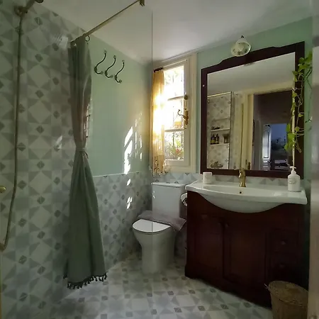 Aphrodite's Coast Retreat House! Галаксиди